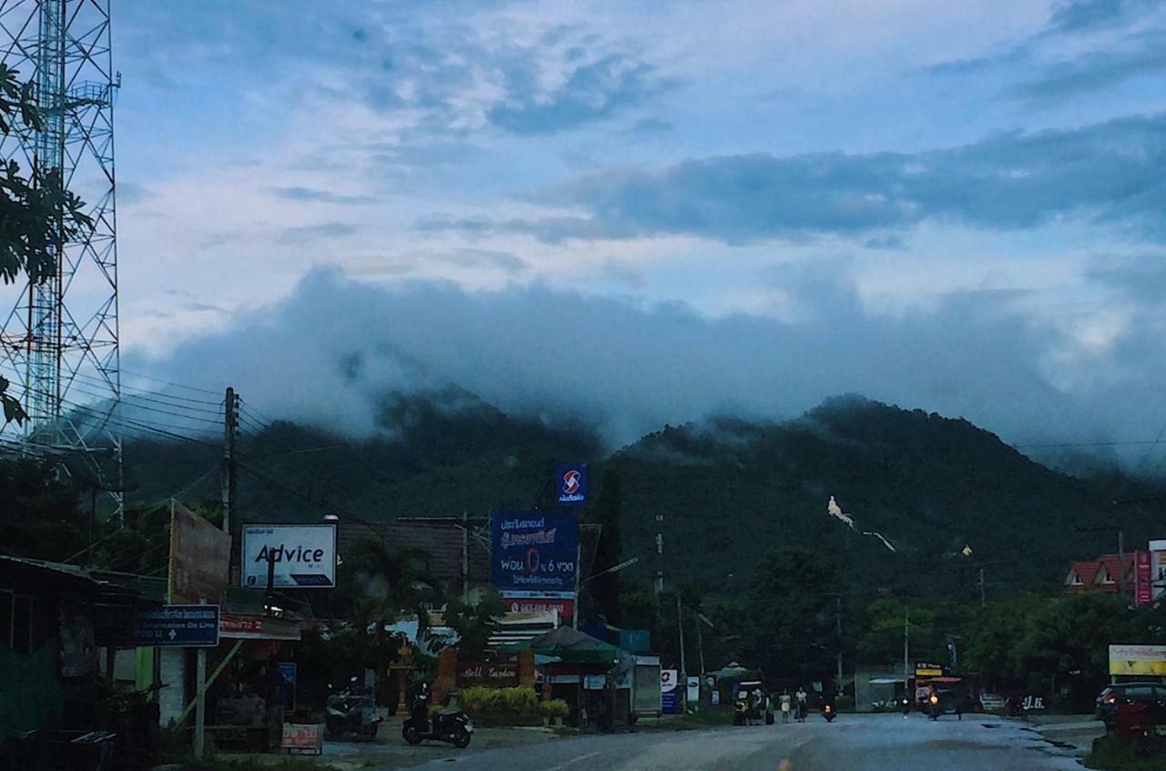 Baan Mai Sak Hostel Pai Ngoại thất bức ảnh